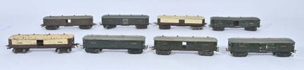 L.R., sechs Güterwagen 
Telegrafenwagen (24 cm) mi