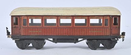 Märklin, Spur I
Mitropa-Speisewagen im Teakholz-St