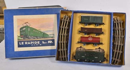 L.R., blaues Set, Art.-Nr. 1030
mit Güterzug beste