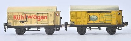 Märklin, scartamento O,
Due vagoni con cabina per 