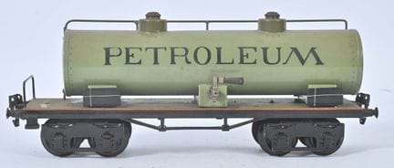 Märklin, Spur I
Petroleum-Kesselwagen mit lackiert