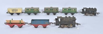 Hornby, Güterzug
mit elektrischer Lok 020 mit Tend