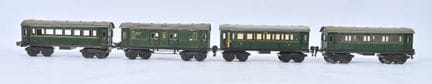 Märklin, scartamento O,
Treno composto da quattro 