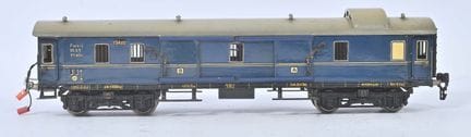 Märklin, scartamento O,
Vagone blu con tetto grigi