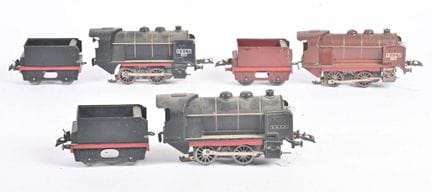 Hornby, drei Lokomotiven der Baureihe 020
SNCF, el