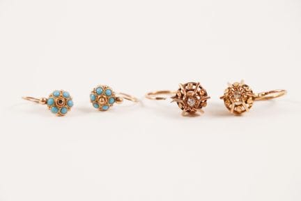 Two pairs of 18K gold (750) hoop earrings, one pai