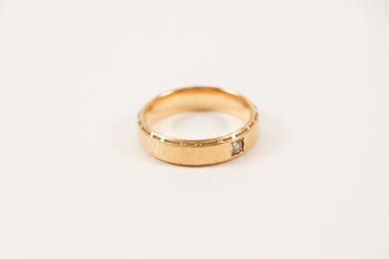 Large 18K yellow gold (750) wedding band set with 