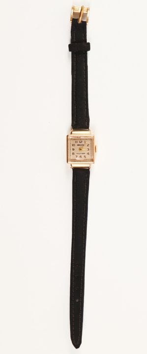 SEDUCTA
女士手表，18K（750）黄金表壳
长20厘米，表壳尺寸1.7×2.1厘米，重量12