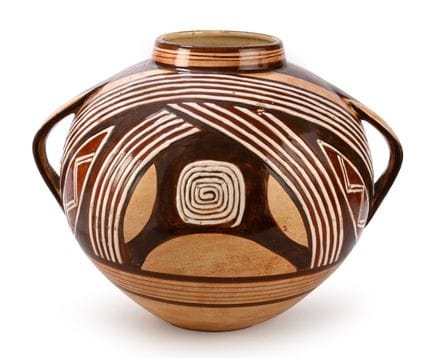 ELLEN (20. Jahrhundert)
Neoantike Vase mit Henkeln