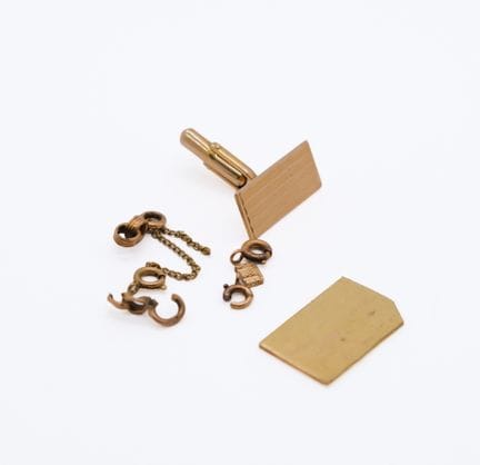 Restos de oro
Peso: 12,9 gr