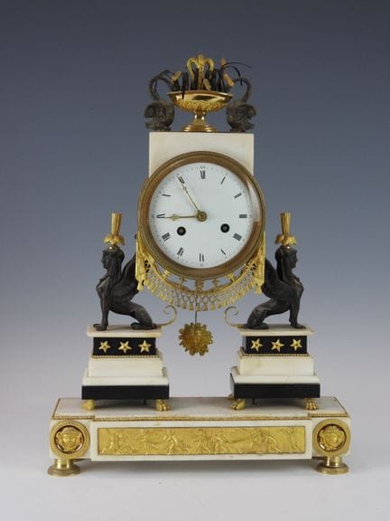 OROLOGIO A PORTICO CON SFINGI in bronzo cesellato 