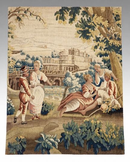 AUBUSSON : Tapisserie en laine à décor de scène ga