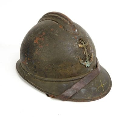COIFFURES. Casque Adrian modèle 1915 de la Colonia