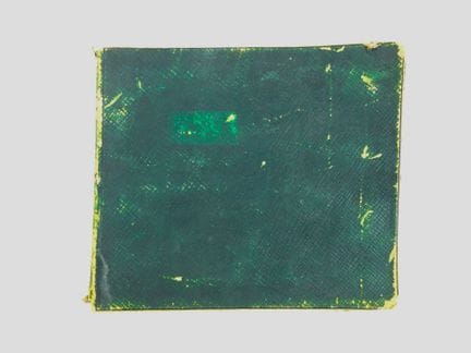 相册。尺寸为22×43厘米的相册，内含约60张7×9厘米的照片， 内容包括战壕场景（有第206步兵团