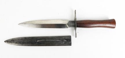 ARMES BLANCHES. Poignard de combat "le Vengeur", p