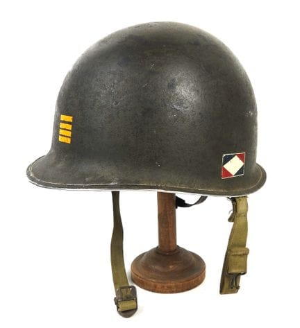 KOPFBEDECKUNGEN. FFL. M1-Helm eines Schwadronkomma