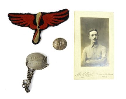 AERONAUTICS. Set consisting of a military aviation