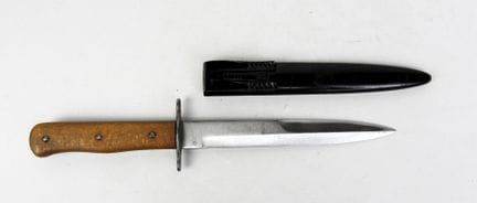 ALLEMAGNE. Couteau de combat de la Luftwaffe "Nahk