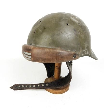 COIFFURES. Casque M35 1er type de capitaine peint 