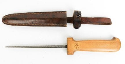 ARMES BLANCHES. Poignard Coutrot N°2, poignée en b