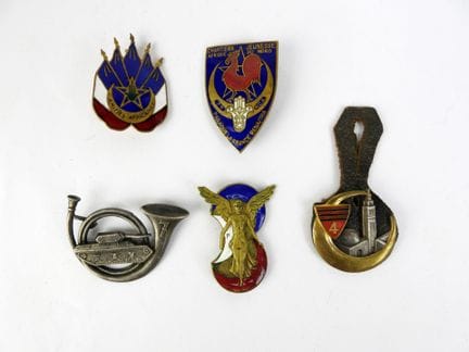 INSIGNIA. Set of 5 insignia, including the 4th RCA