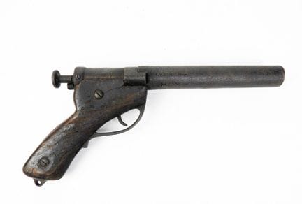ALLEMAGNE. Pistolet lance-fusée dit "Kommandantur 
