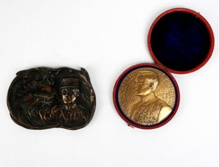 AÉRONAUTIQUE. Médaille de table en bronze à l'effi