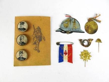 INSIGNIA. Set from the “Poilu” commemorative days,
