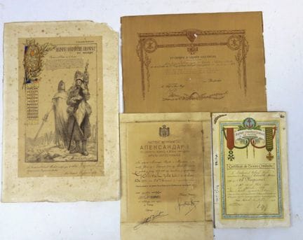 DOKUMENTE. Sammlung von 4 Auszeichnungsurkunden od