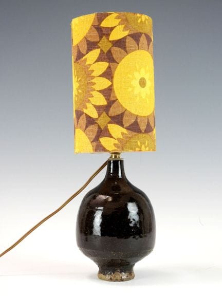 Jean LINARD (1931-2010). 
Lampe en grès émaillé no