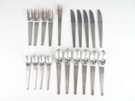 Carl AUBÖCK [danois] (1900-1957) :
Ménagère de cou