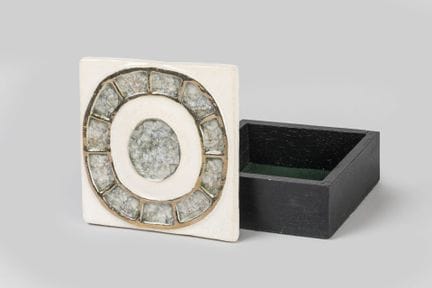 Mithé ESPELT (1923-2020)
Coffret à couvercle en cé