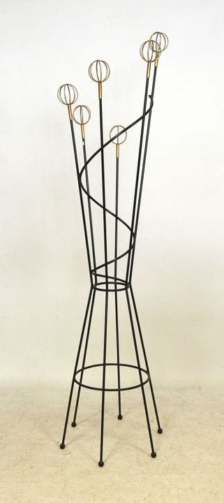 Roger FERAUD (1890–1964)
Spiralförmiger Garderoben