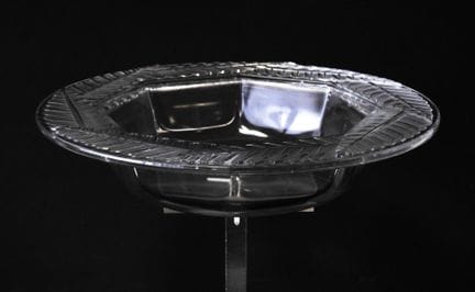 LALIQUE - Francia
Copa honda de forma circular, de