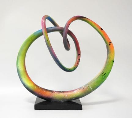 Zeitgenössisches Kunstwerk
Metallkomposition mit e