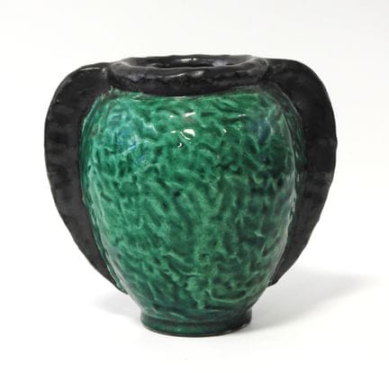 Jérôme MASSIER (1850-1926) a Vallauris
Vaso in mai