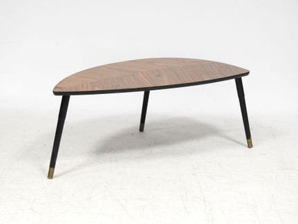 Modern Design
Leaf-shaped tripod coffee table, IKE