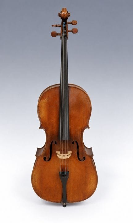 MIRECOURT
Violoncelle français fabriqué vers 1920 