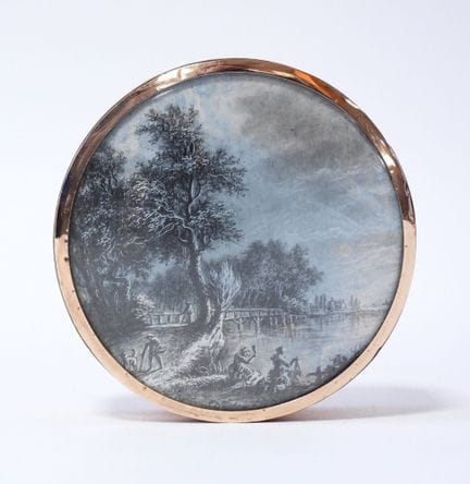 Aignan Thomas DESFRICHES (1715-1800)
Caja circular
