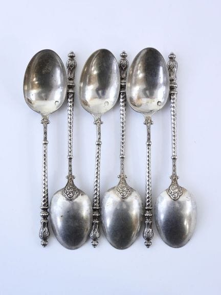 Juego de 6 cucharas de postre de plata con el sell