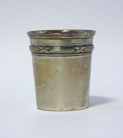 Timbal de plata con el sello de Minerva y decoraci