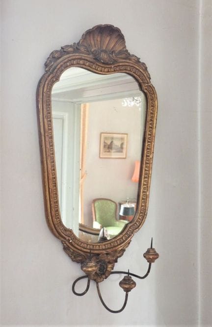 APPLICONE a tre bracci in legno e stucco dorato in