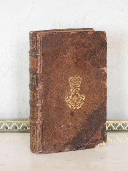 [带有纹章的装帧]。皮埃尔·勒莫·德·拉·贾斯（Pierre Lemaud de la Jaisse