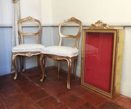 COPPIA DI SEDIE volanti in stile Luigi XV in legno