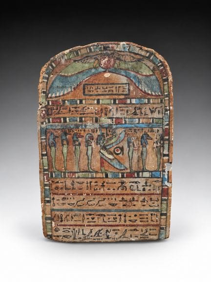 Egipto, Época Tardía (664-332 a. C.): 
Estela arqu