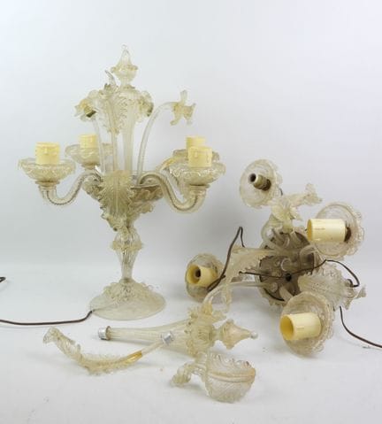 MURANO - Pair of four-arm glass chandeliers. H.: 4