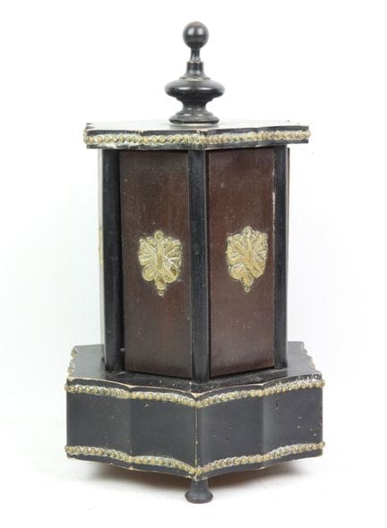 CIGAR RACK made of blackened wood and veneer. Napo