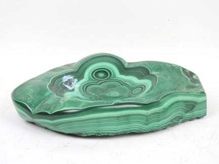 Vide-poche en malachite. H.: 5 L.: 21 P.: 14,5 cm 