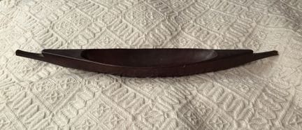 PIROGUE d'artisanat ancien. L.: 72 cm