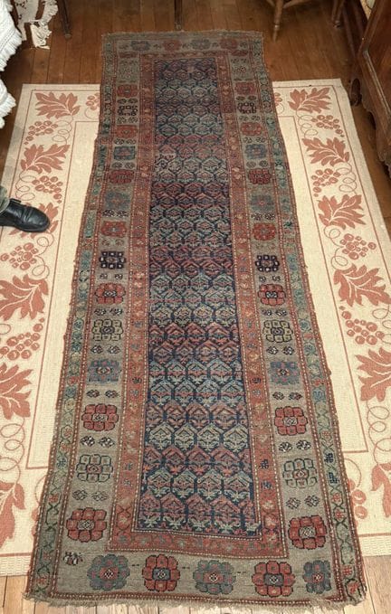 ORIENT：蓝色和红色调的羊毛走廊地毯。290 x 95 厘米